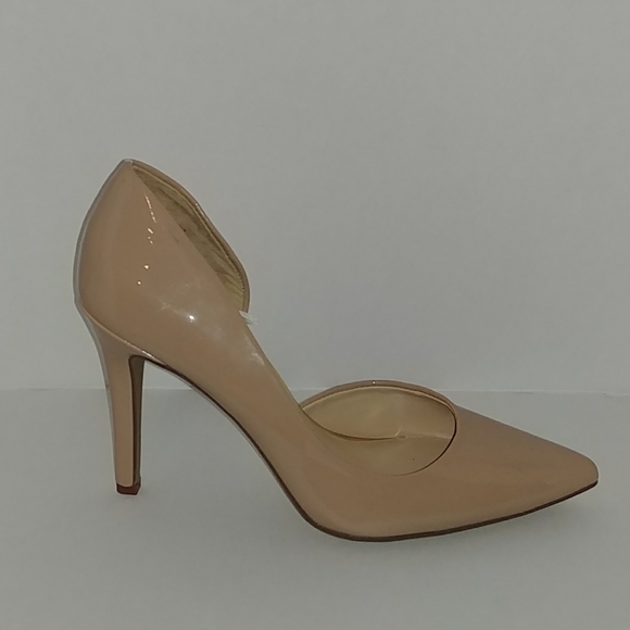 nude heels size 9